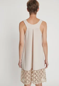 A-Linienkleid Lacy