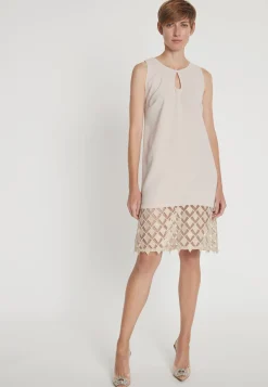 A-Linienkleid Lacy