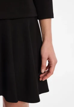 Ausgestelltes Kleid Engoly