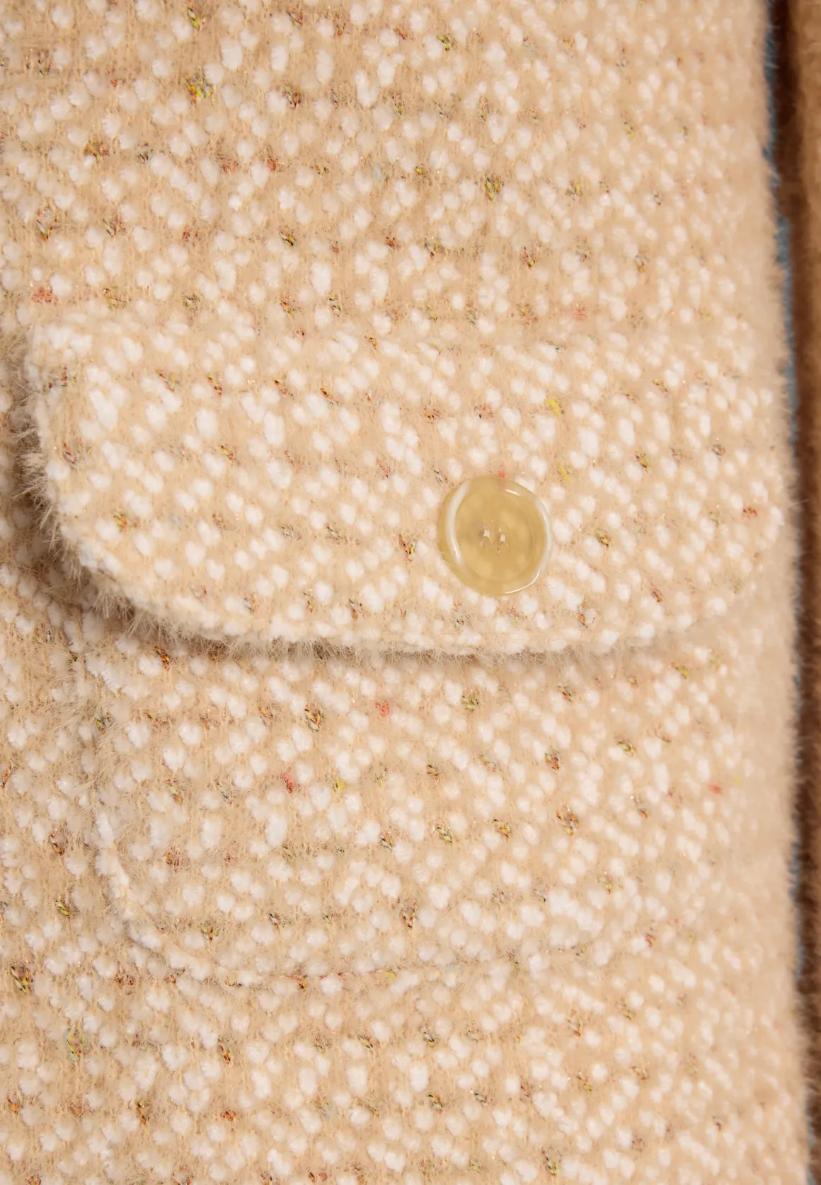 Bouclé-Kurzjacke Enaroraa