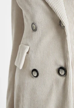 Cord Blazer Sasea
