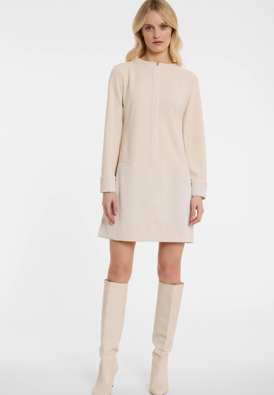 Cordkleid Adiha