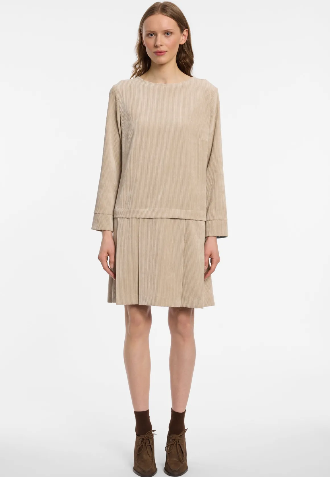 Cord-Kleid mit Faltenrock Enlive