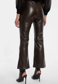 Cropped Flared Hose Elurima