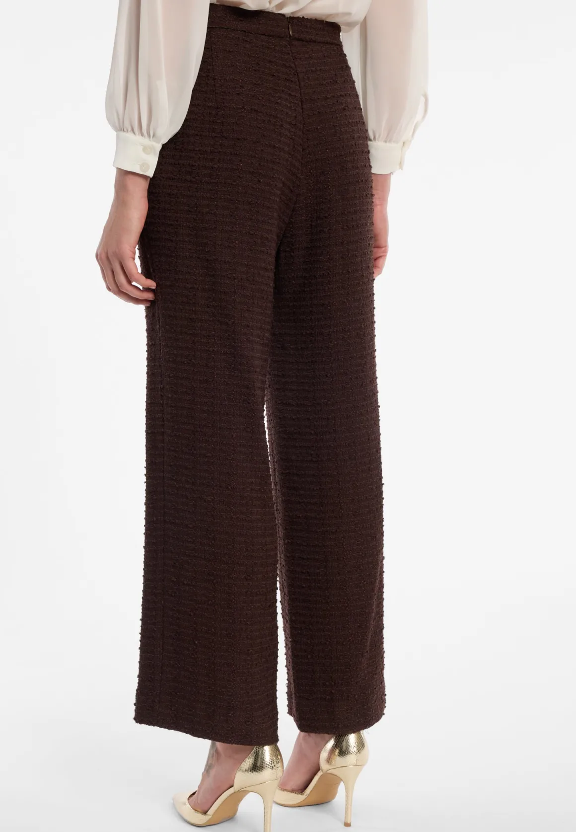 Cropped-Hose Enaraya