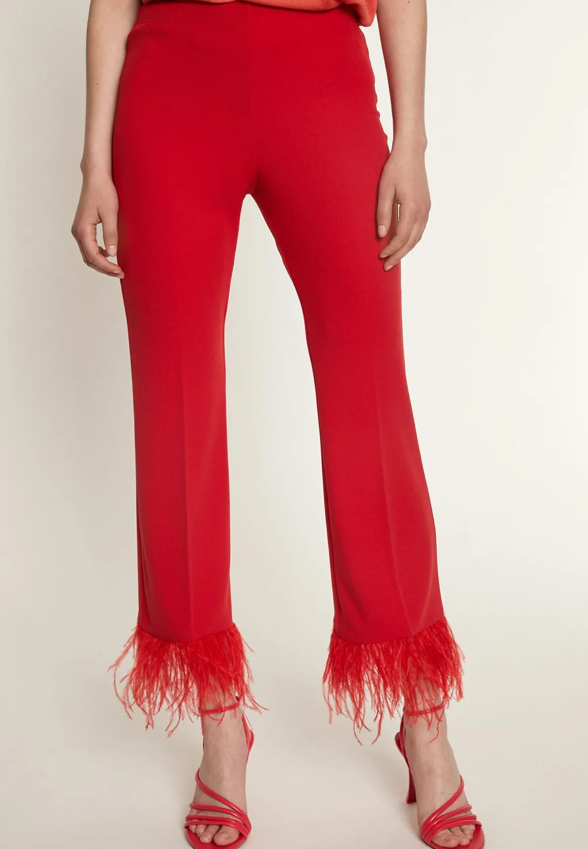 Cropped Hose Okina