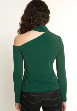 Cut Out Top Ontony