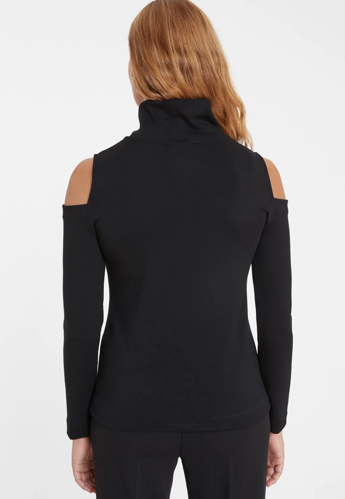 Cut-Out Top Senara