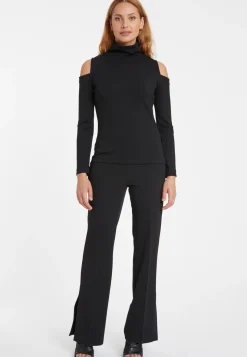 Cut-Out Top Senara