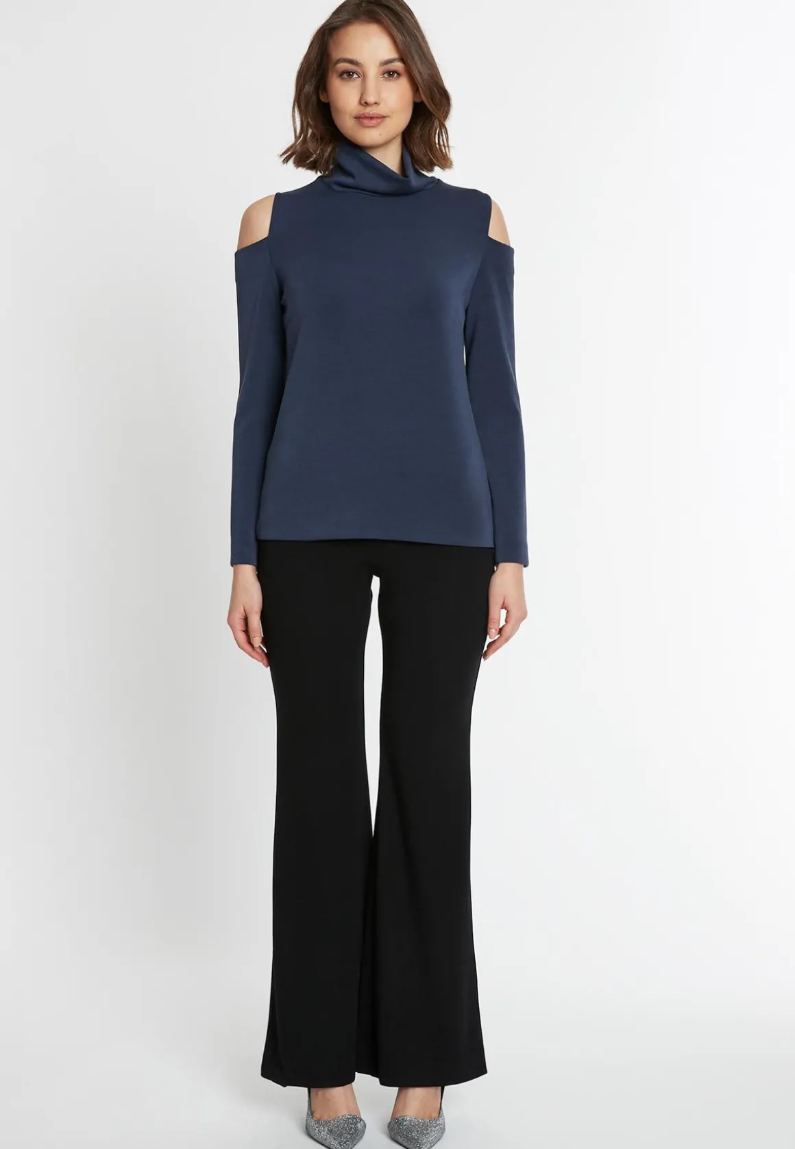 Cut-Out Top Senina