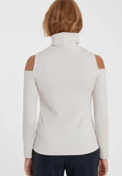 Cut-Out Top Sensy