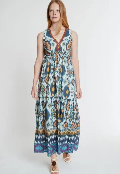 Ethnokleid Kaine