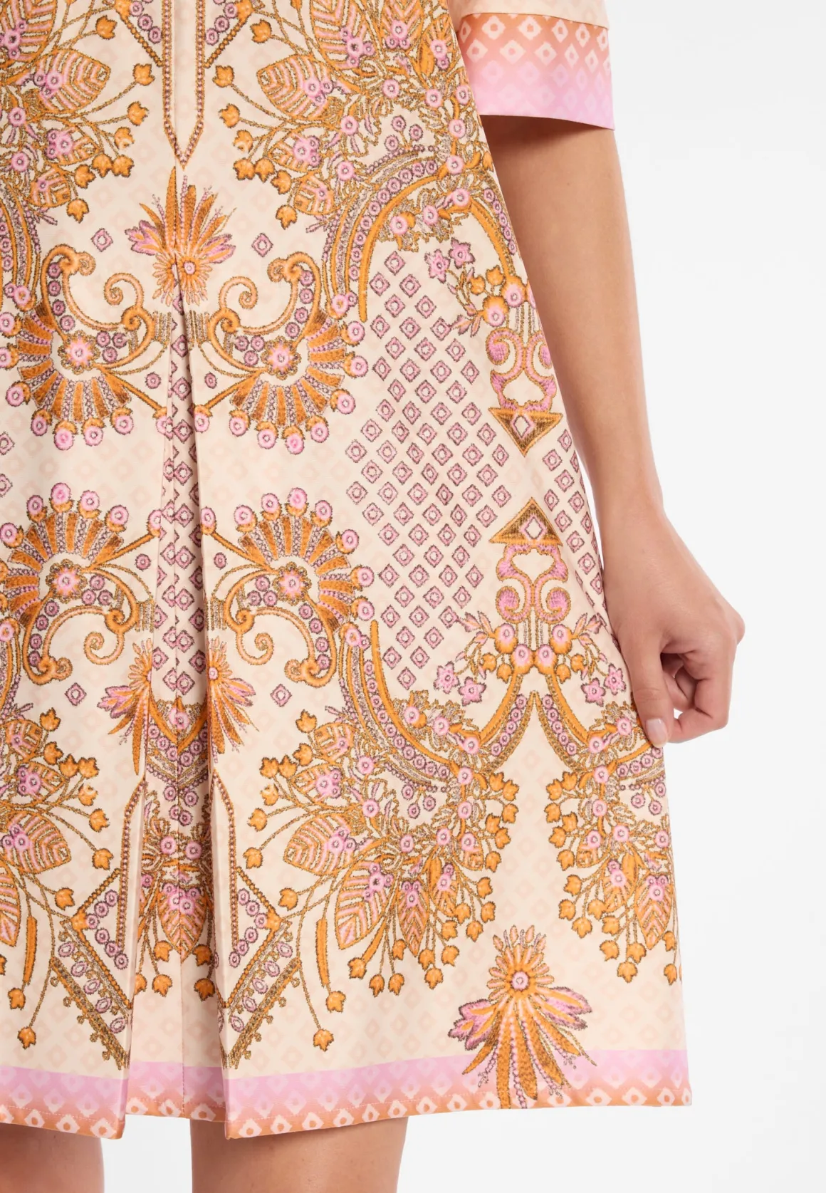 Kellerfaltenkleid Dorali