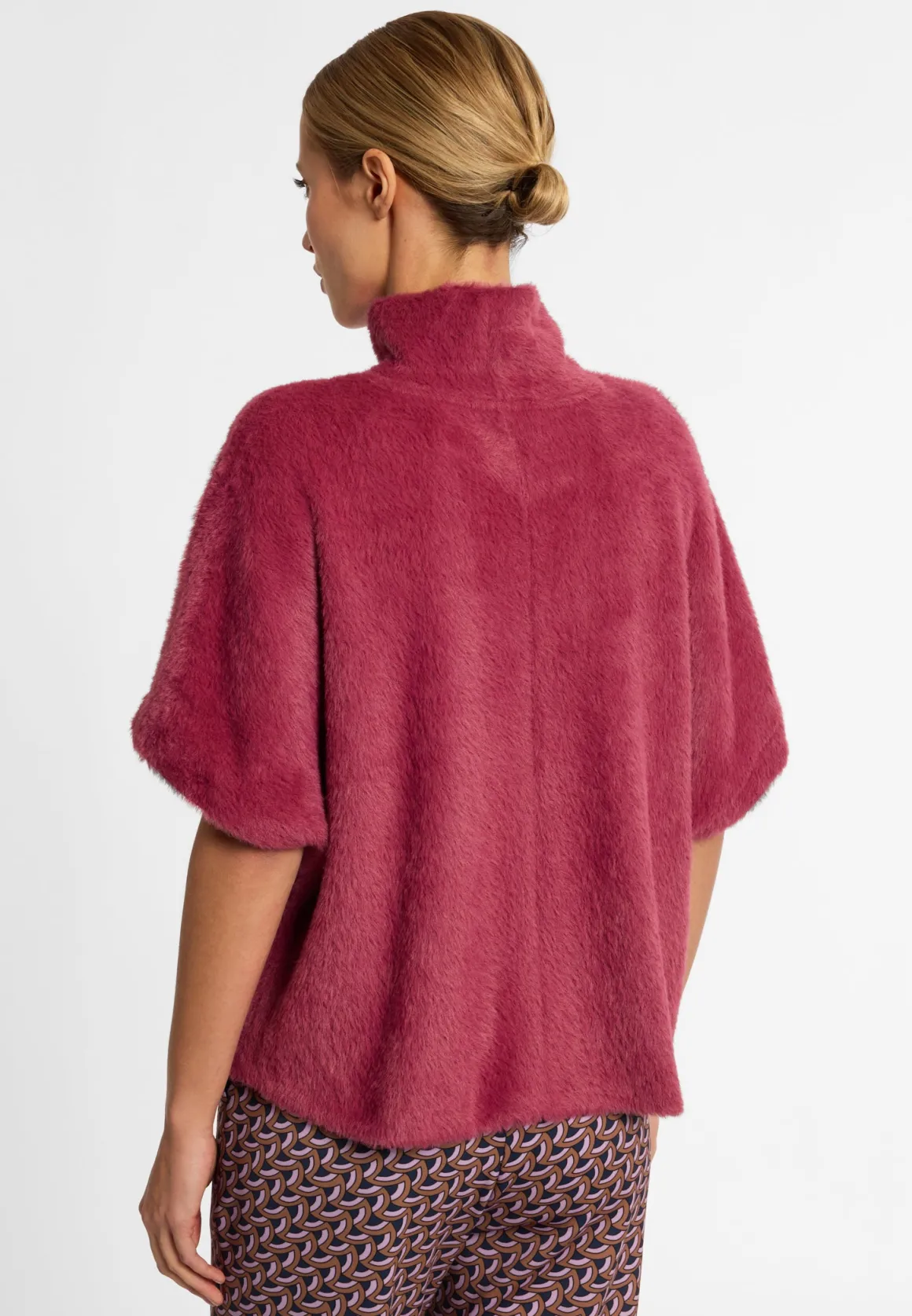 Plüsch-Kurzarm-Pullover Enirea