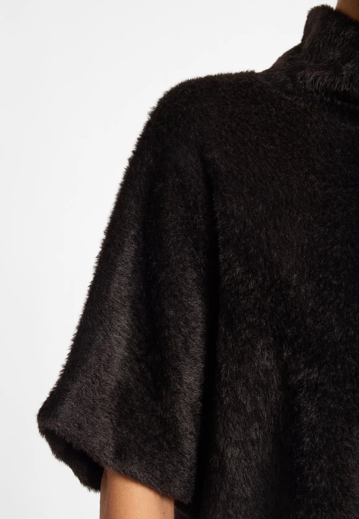 Plüsch-Kurzarm-Pullover Enirys