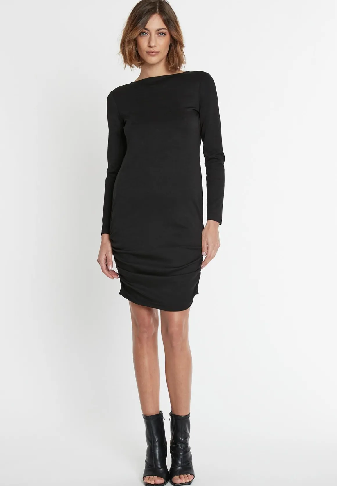 Rückenfreies Kleid Sissi