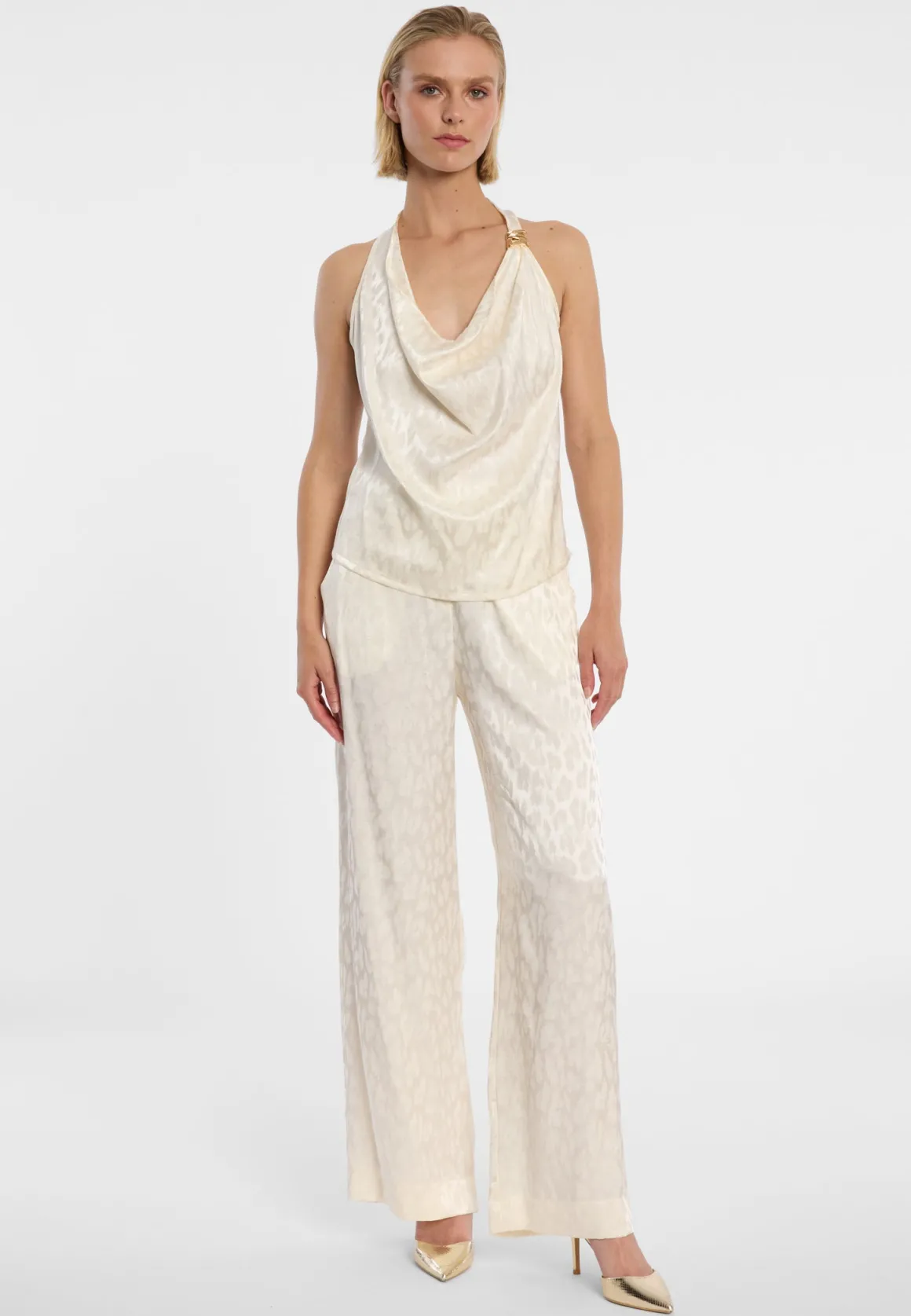 Satinhose Dogla