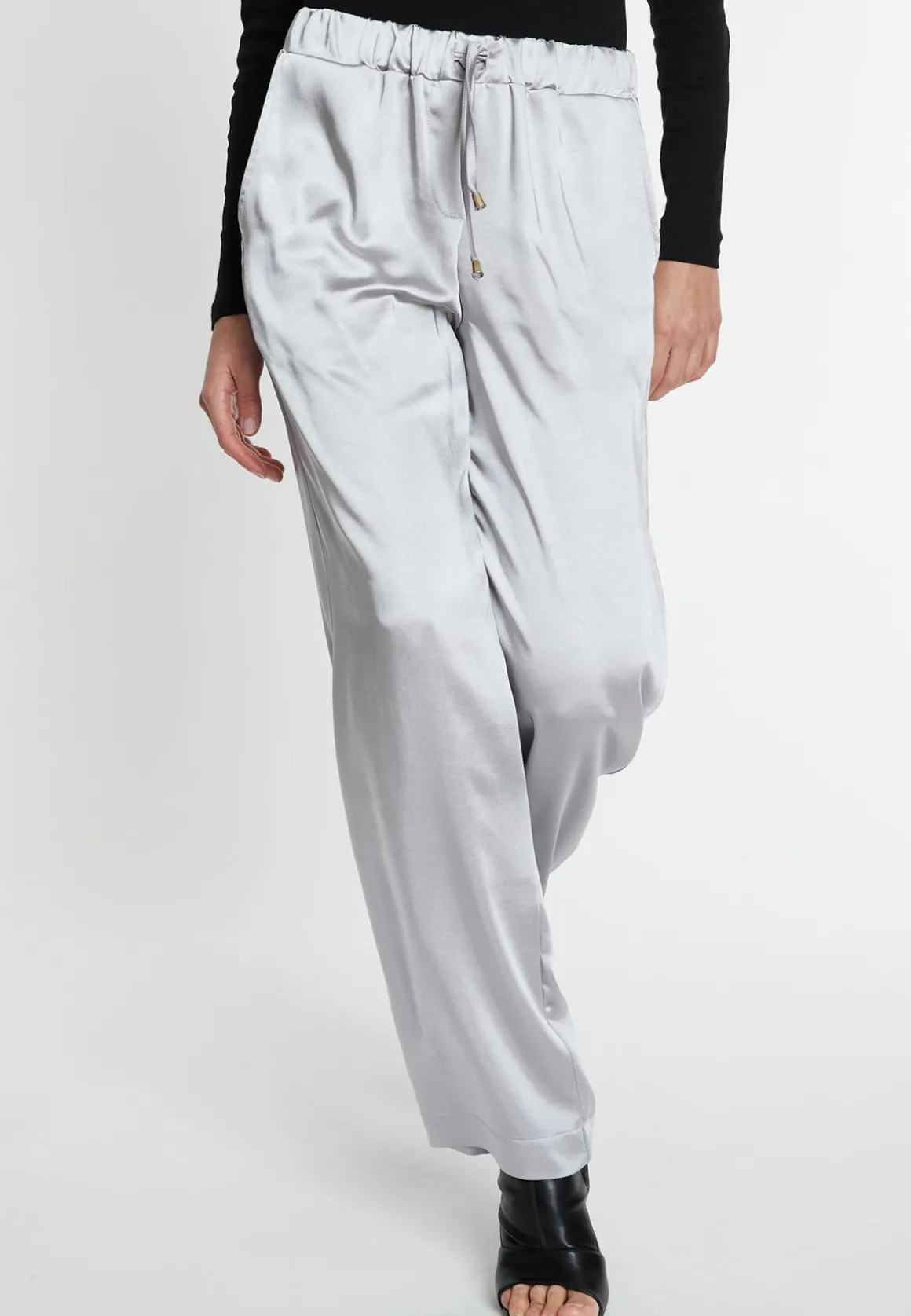 Satinhose Sibby