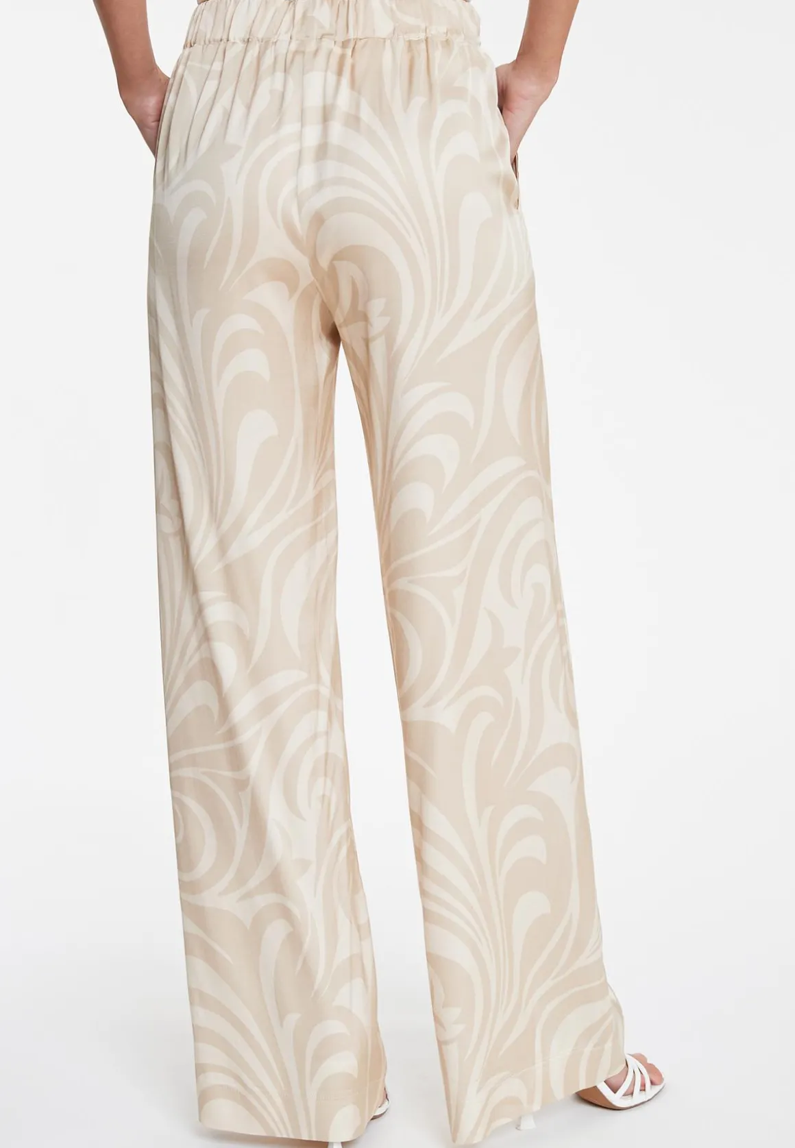 Satinhose Waposa