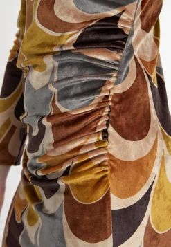 Schlauchkleid Sotane