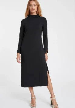 Schlichtes Kleid Sedana