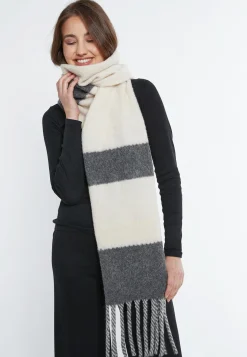 Strickschal Sabea