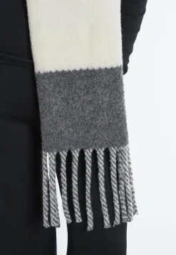 Strickschal Sabea